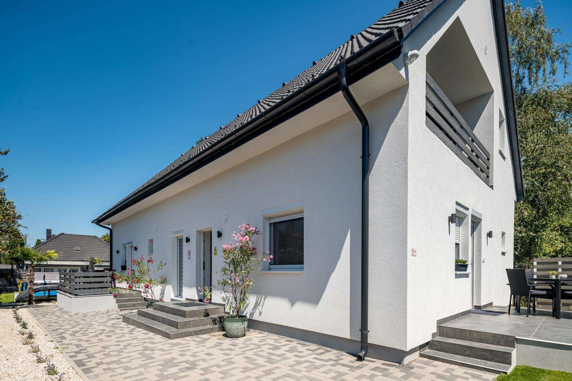 Balatonic Lime Apartmanhaz Siofok Exterior photo