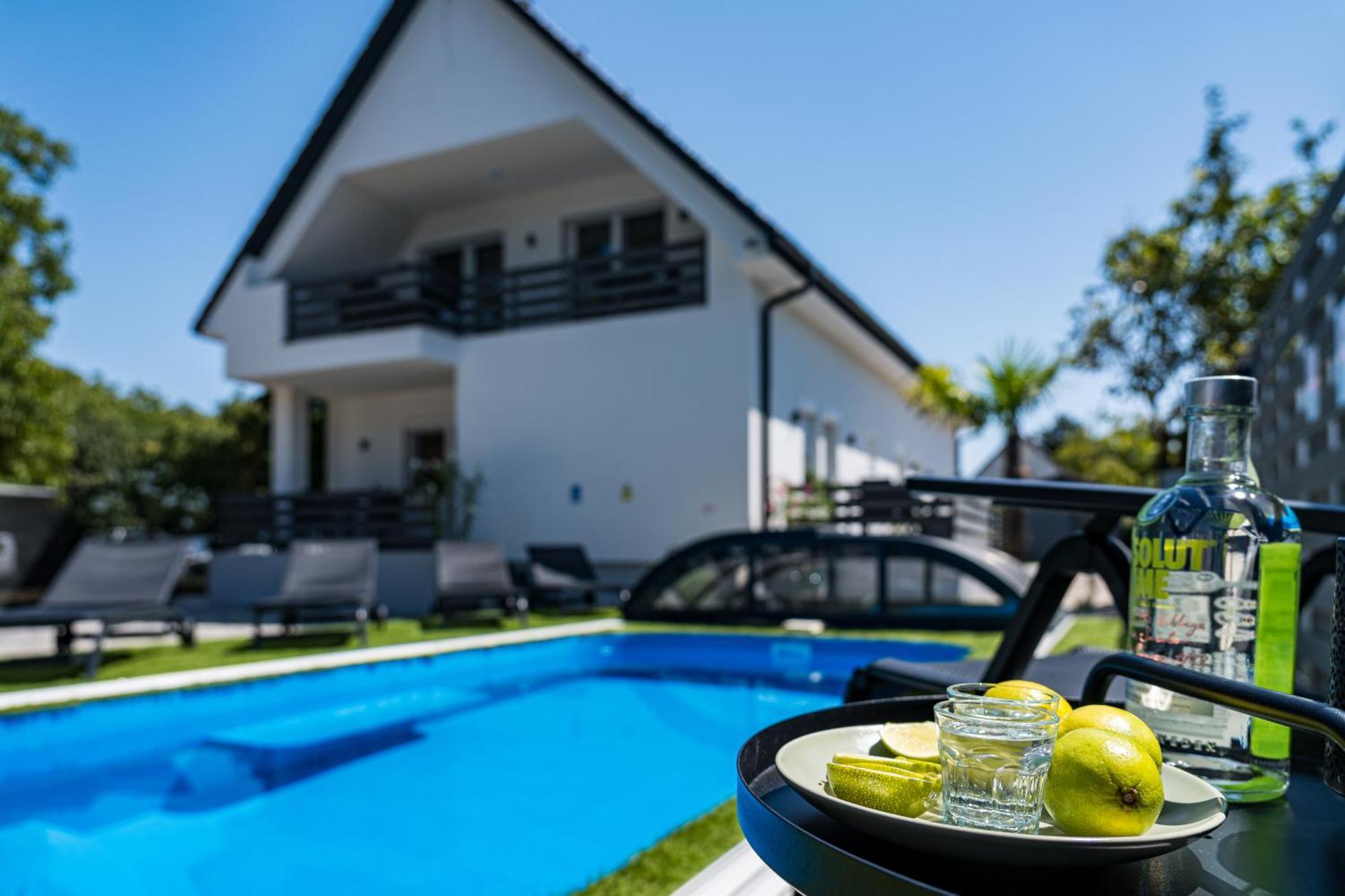 Balatonic Lime Apartmanhaz Siofok Exterior photo