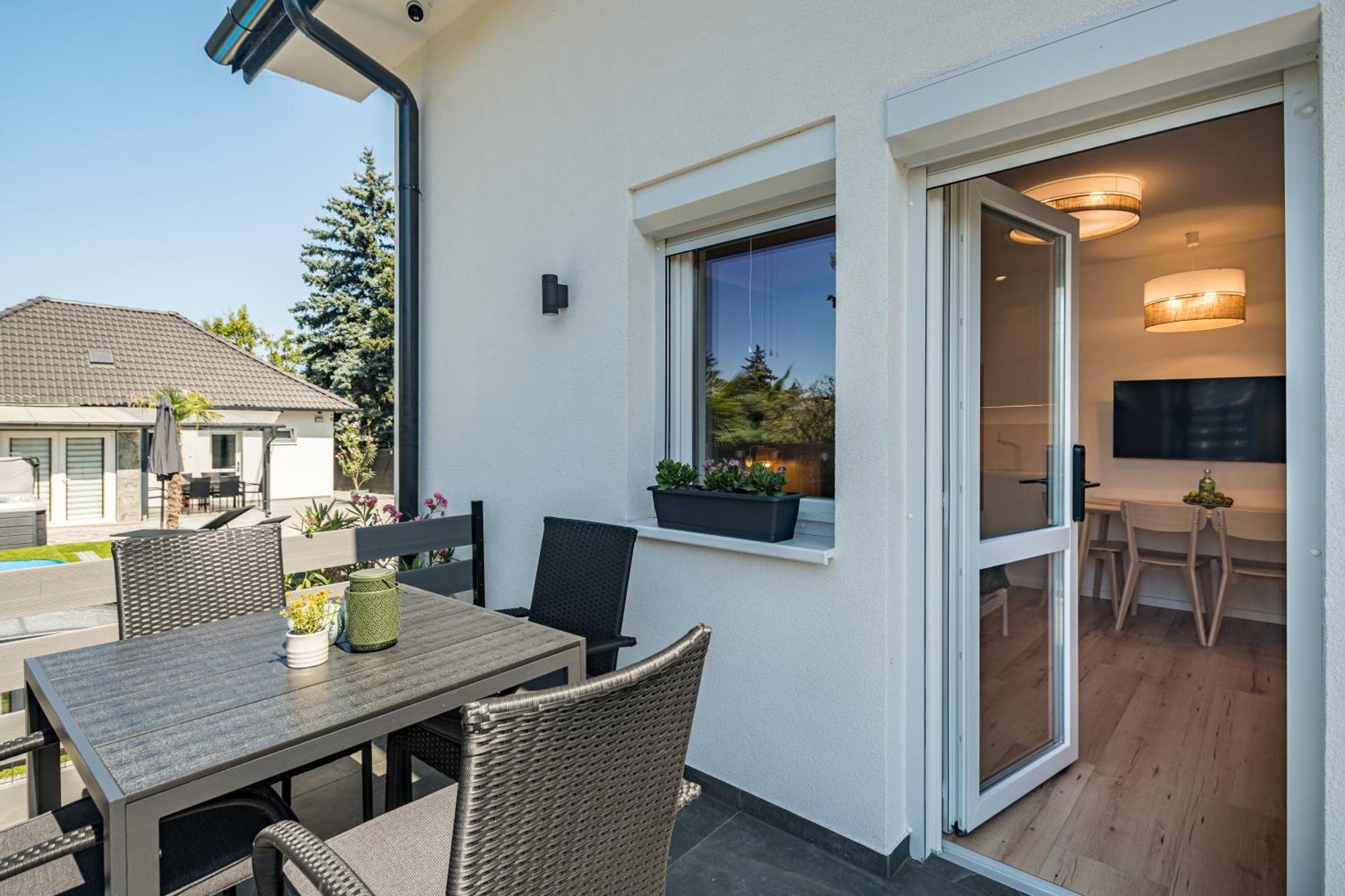 Balatonic Lime Apartmanhaz Siofok Exterior photo